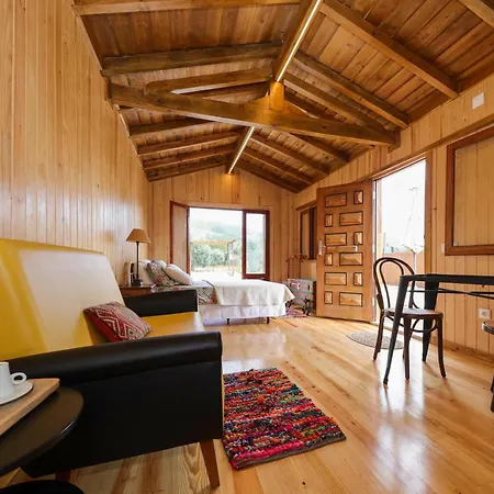 Renovated Wine Press House - With Pool Villa Porto de Mos  Room photo