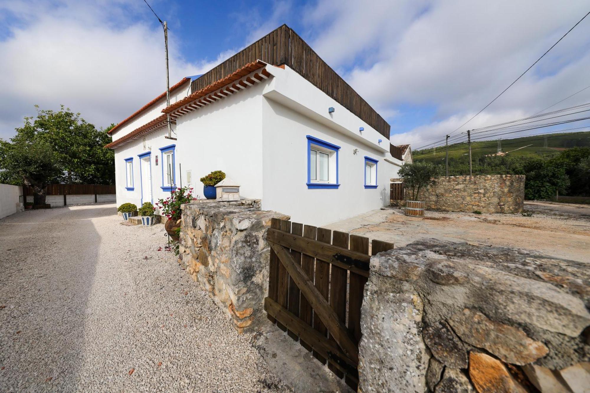 Renovated Wine Press House - With Pool