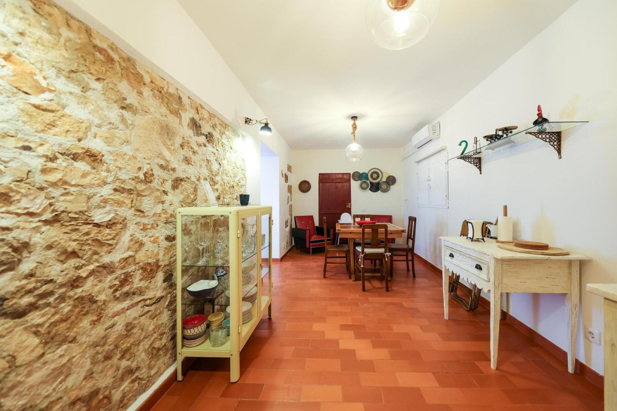 Holiday home Renovated Wine Press House - With Pool Porto de Mos (Leiria)